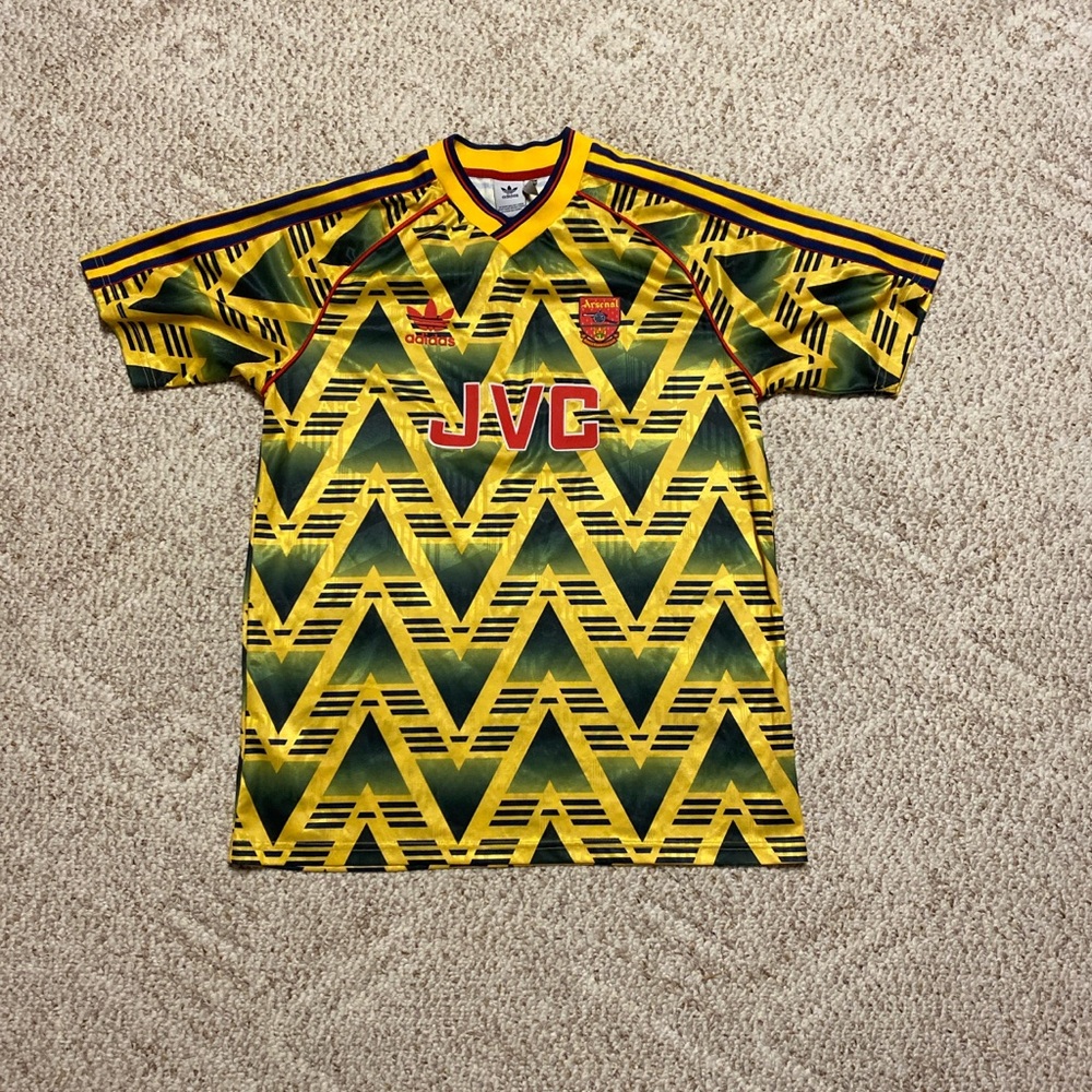 Arsenal Bruised Banana Kit 91/92